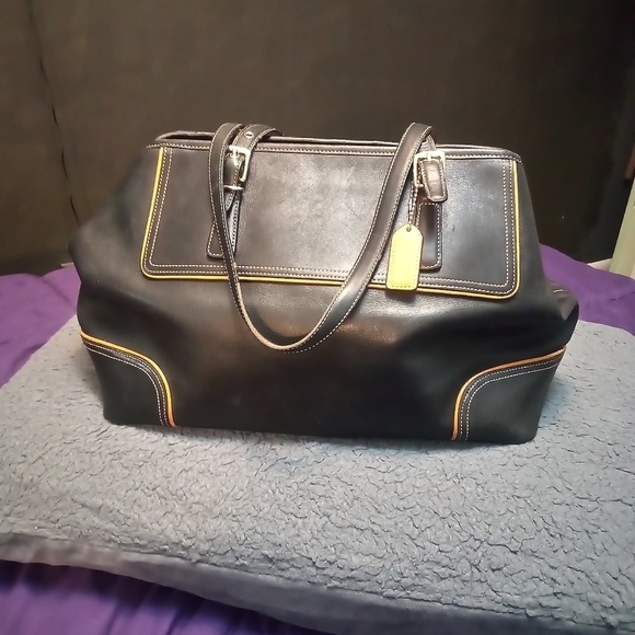Coach Hamptons black and tan purse - Picture 3 of 8